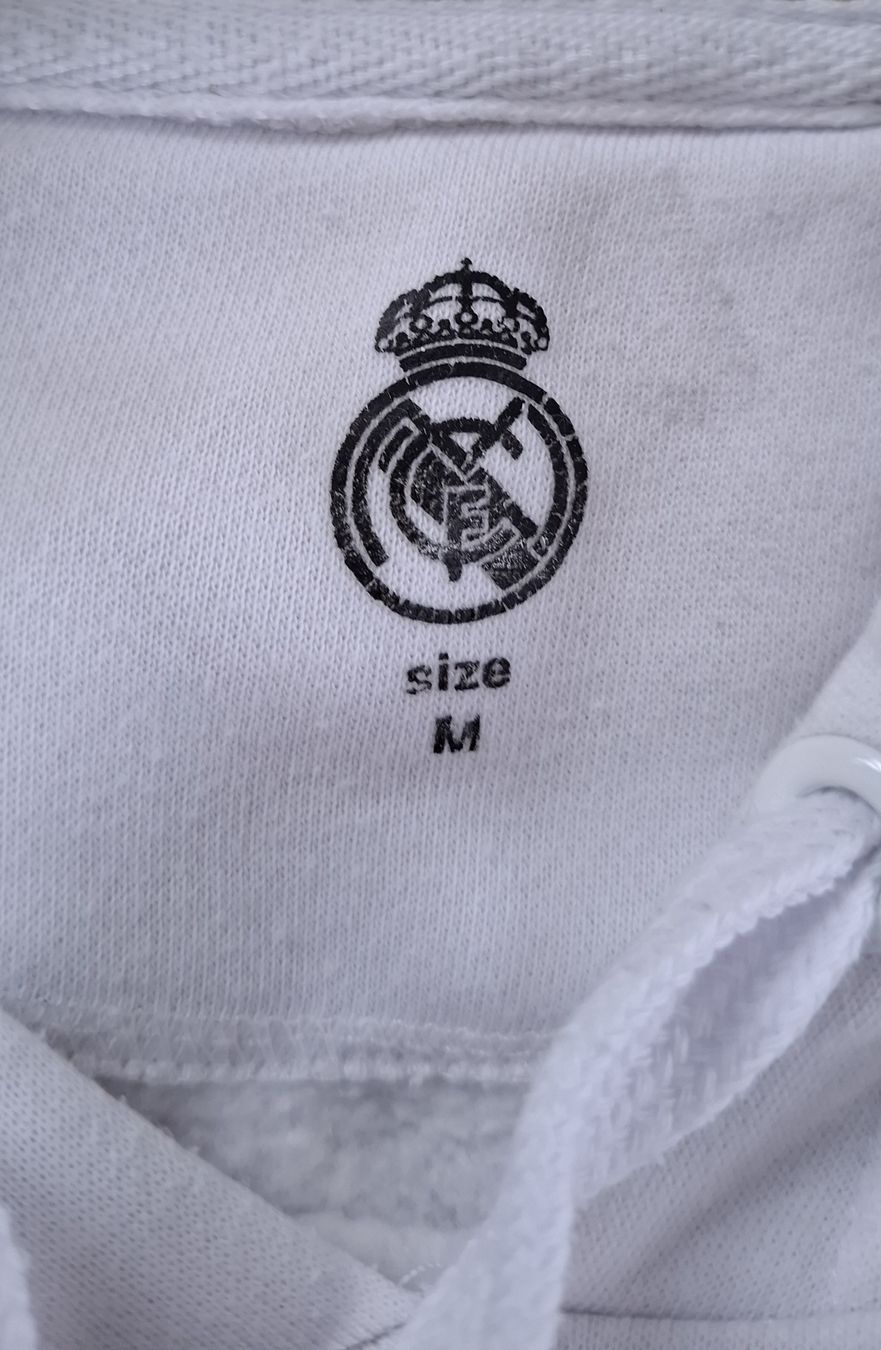 Maglioni & Felpe: Real Madrid Hoodie, Gr. M – Usato da Stadel b. Niederglatt venduto da bluelizard 1