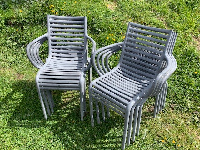 Chaises: 8 chaises de jardin – D'occasion à Zinal par sar_nc99 2