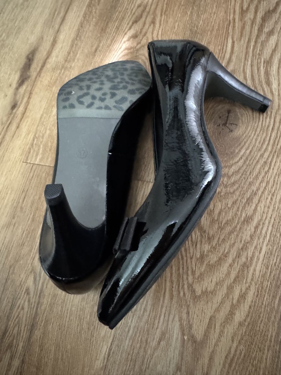 Roberto Santi Scarpe da donna: Neu Roberto Santi Pumps, Gr. 37, schwarz – Nuovo e nell'imballaggio originale da Neuwilen venduto da SuCoco 1