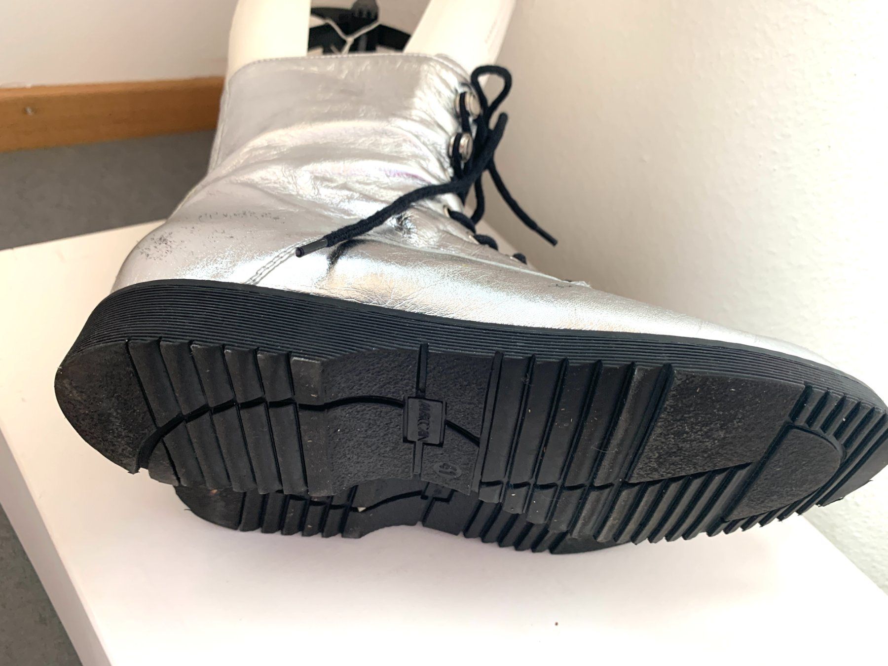 Marc Cain Scarpe da donna: MARC CAIN Stiefeletten Boots silber Gr. 41 – Usato da Zürich venduto da anader 3