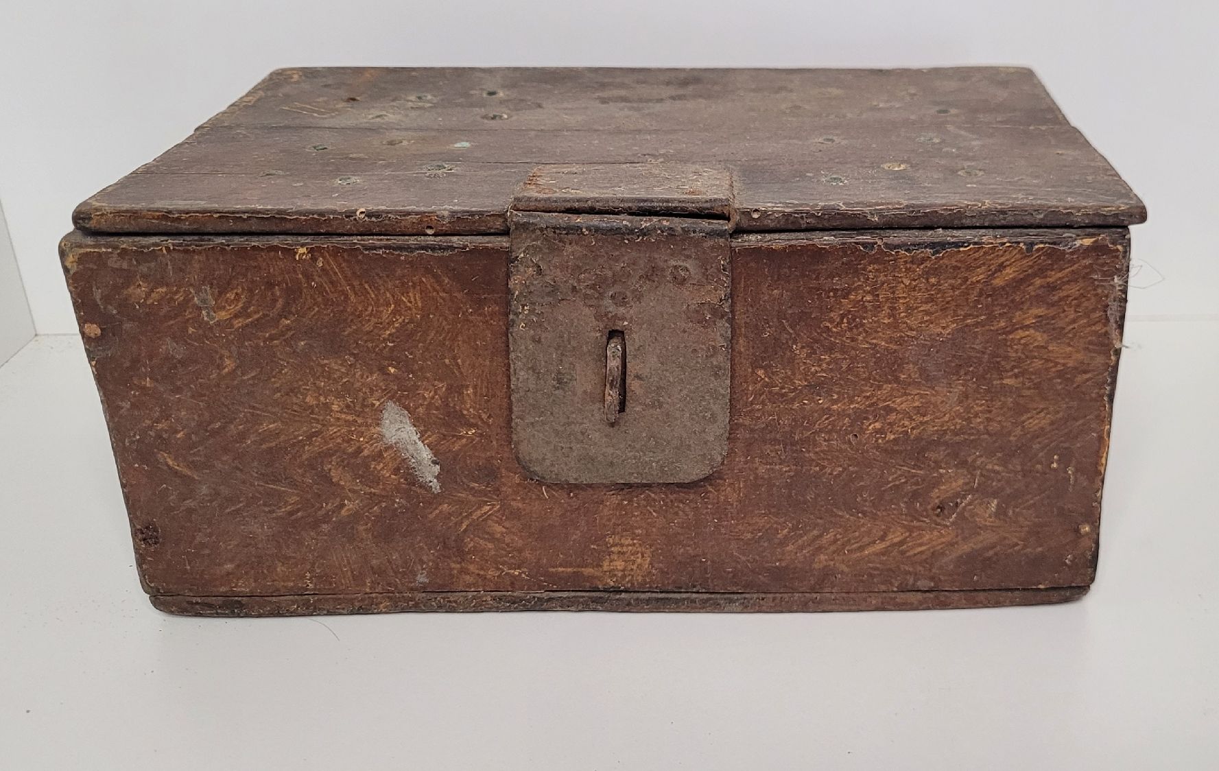 Dosen: Ancienne boîte en bois – Gebraucht aus Rocourt von PapyCH 1