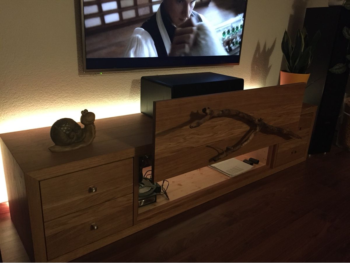 Mobili TV: Sideboard TV Möbel aus Eiche  – Usato da Huttwil venduto da luk_9tdh 2