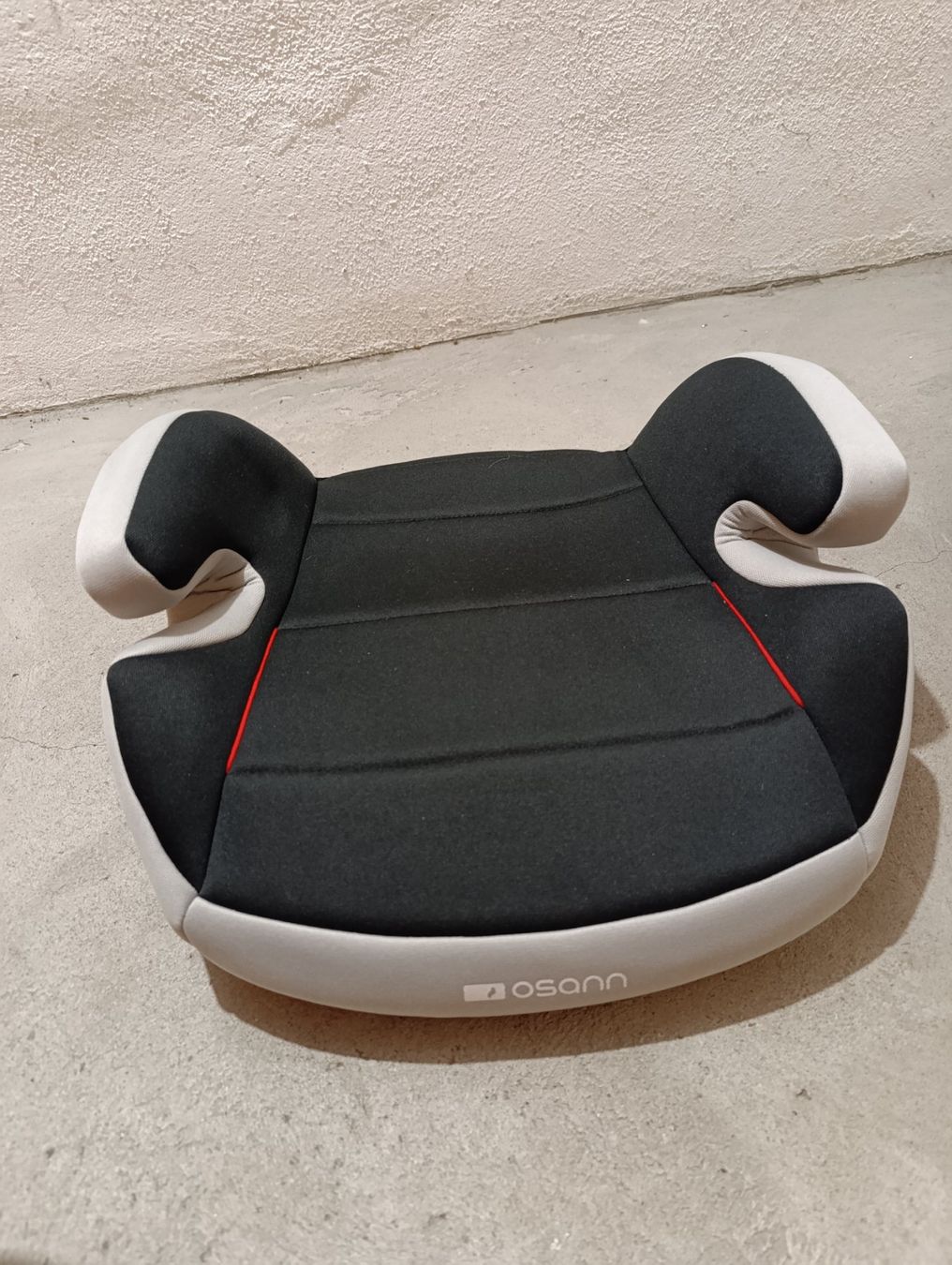 Seggiolini per auto: Autokindersitzerhöhung mit Isofix – Usato da Zürich venduto da Dadizair 1
