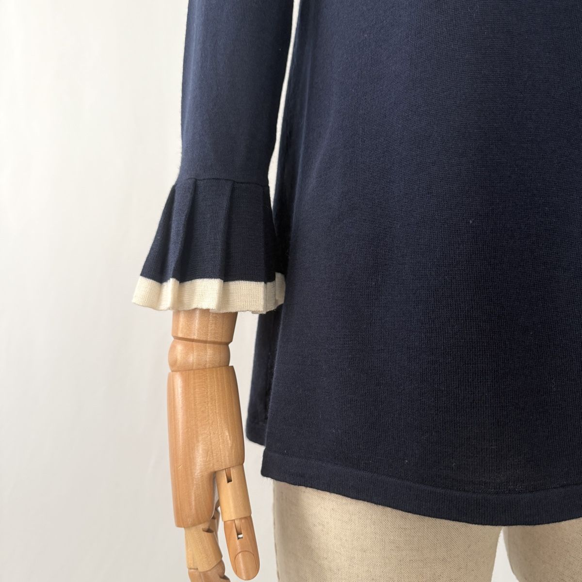 Hemisphere Maglioni & Felpe: HEMISPHERE New Wool Cardigan New – Nuovo (secondo la descrizione) da Emmen venduto da Avviivva_Com2023 1