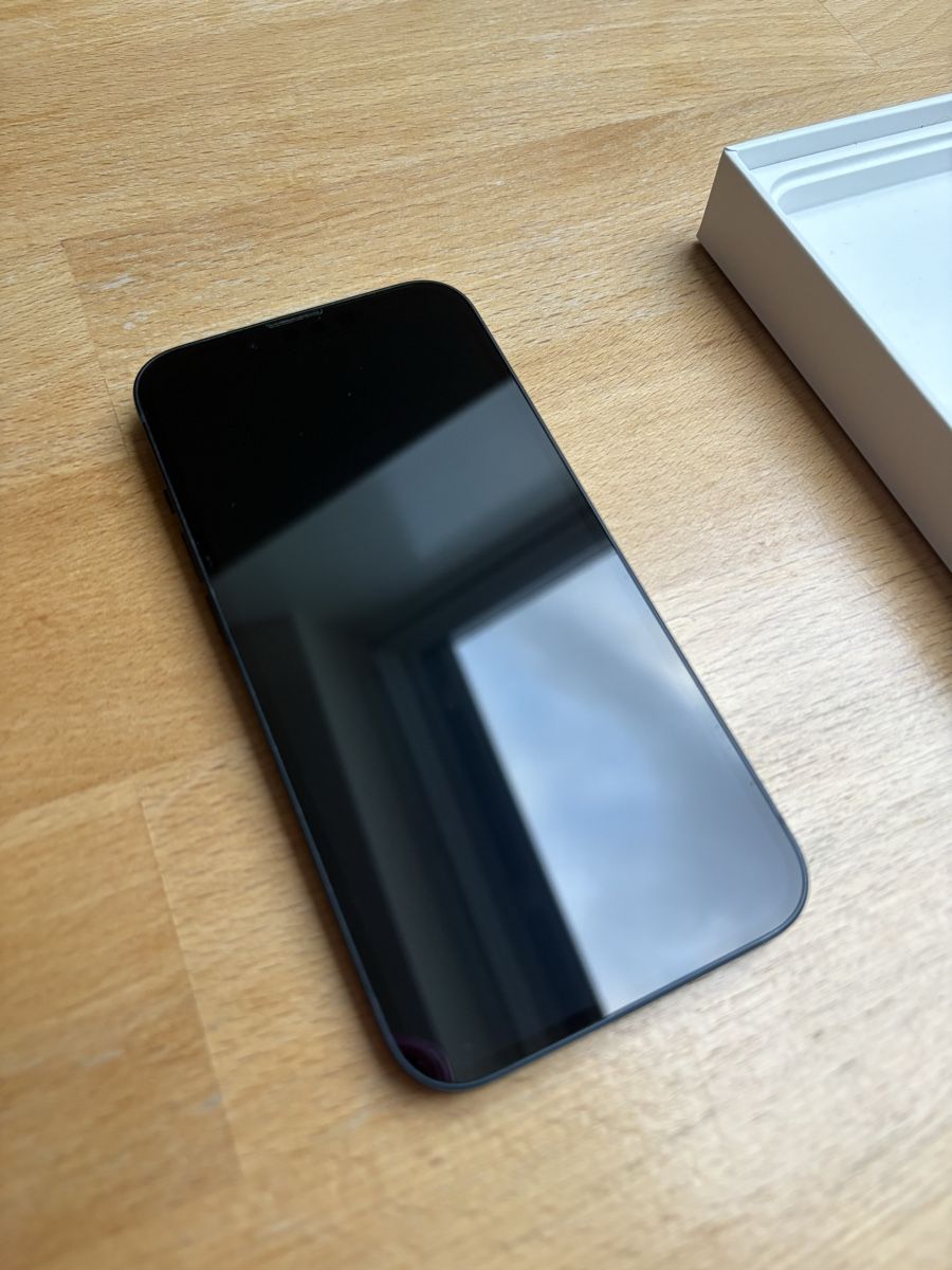 Apple Handys / Smartphones: iPhone 13, Midnight, 128GB, avec boite et cable – Gebraucht aus Fontaines NE von madamezo 2