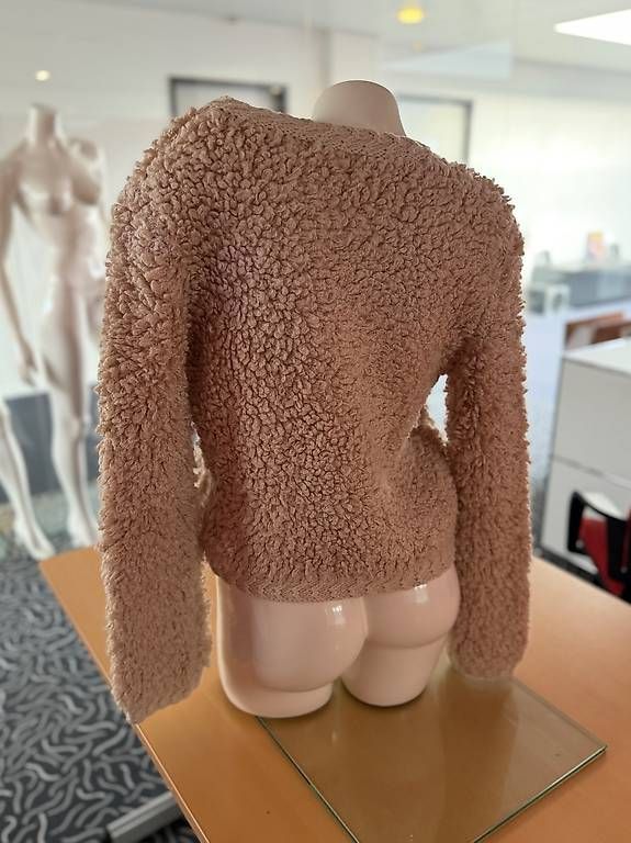 Giacche: Bouclé Knit Cardigan  Beige – Usato da Steinhausen venduto da deikoon 2