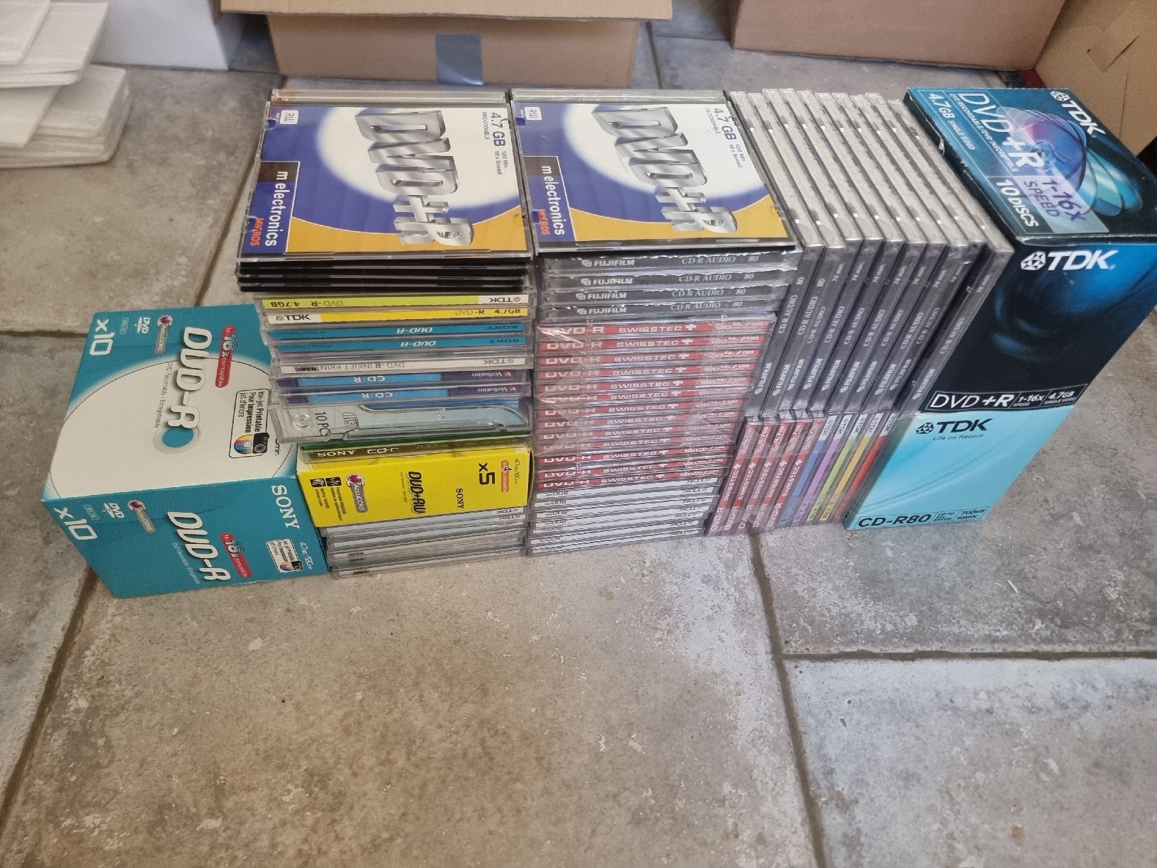 CDs: CD/DVD Rohlinge, diverse Marken, grosse Menge – Neu (gemäss Beschreibung) aus Niederglatt ZH von niw_x52f 2