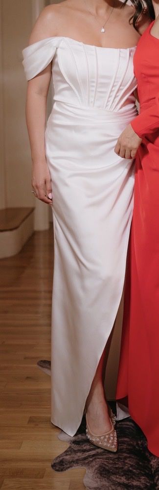 Kleider: Weisses Kleid Grösse 38 – Gebraucht aus Bettlach von Swiss-2016 3