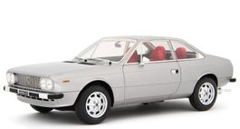Lancia Beta Coupé 73-75 Modellauto 1:18 NEU by Laudoracing