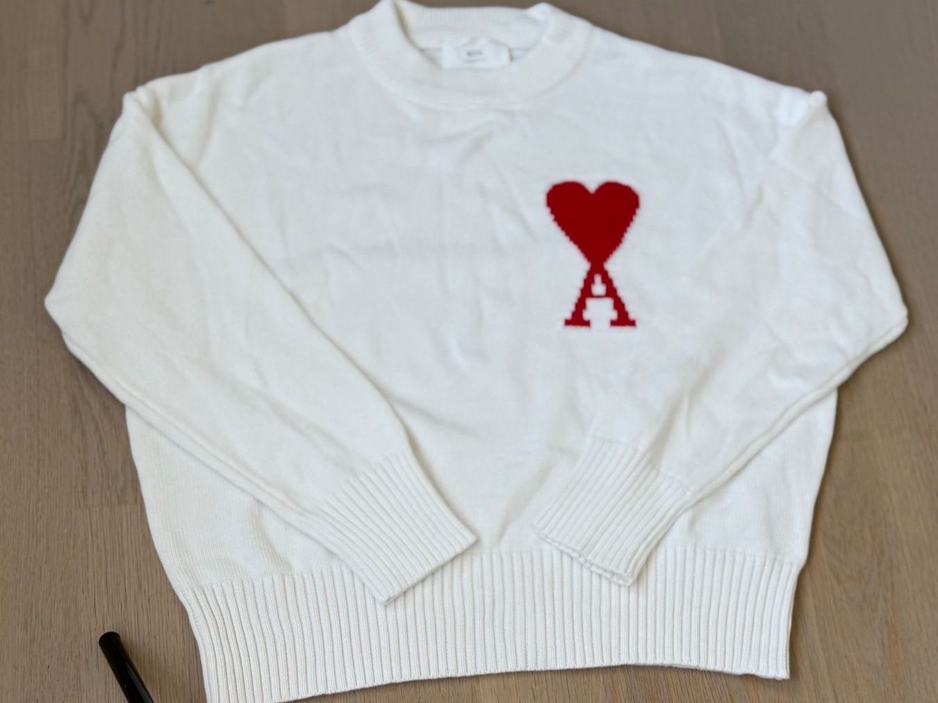 Pullover & Sweatshirts: Ami Pullover M – Neu (gemäss Beschreibung) aus Allschwil von lor_6cgq