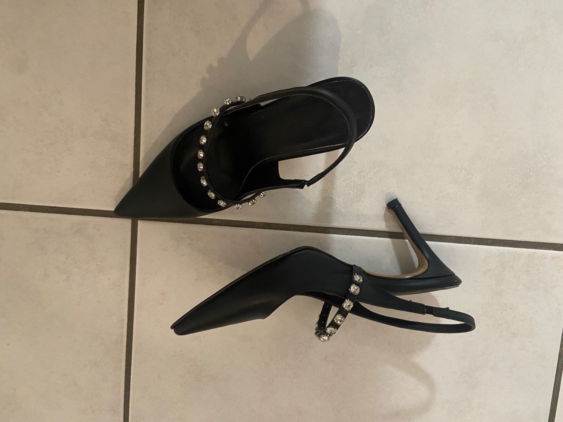 Scarpe da donna: high heels – Usato da Schöftland venduto da Hafize_Serttas 1