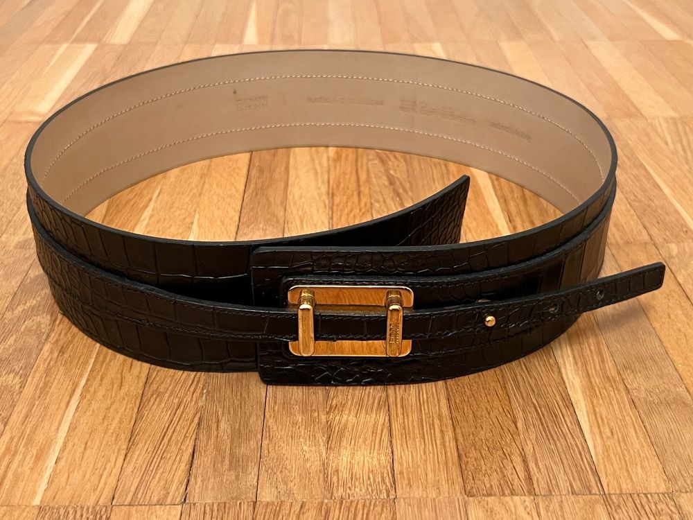 CALFOVERA Taillengürtel Aus PU Leder - Schmal Mit Blumen-Dekor