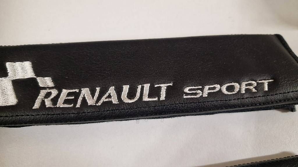 Accessori per altri veicoli: Renault Sport Auto-Schulterschutzpolster – Nuovo e nell'imballaggio originale da Steffisburg venduto da remo3613