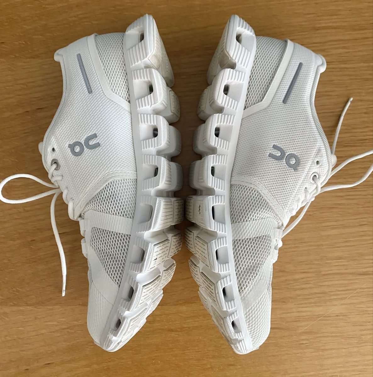 On Scarpe da donna: Chaussures On Running Cloud 5 "All White" taille 39 – Usato da Lausanne venduto da Vracorama 3