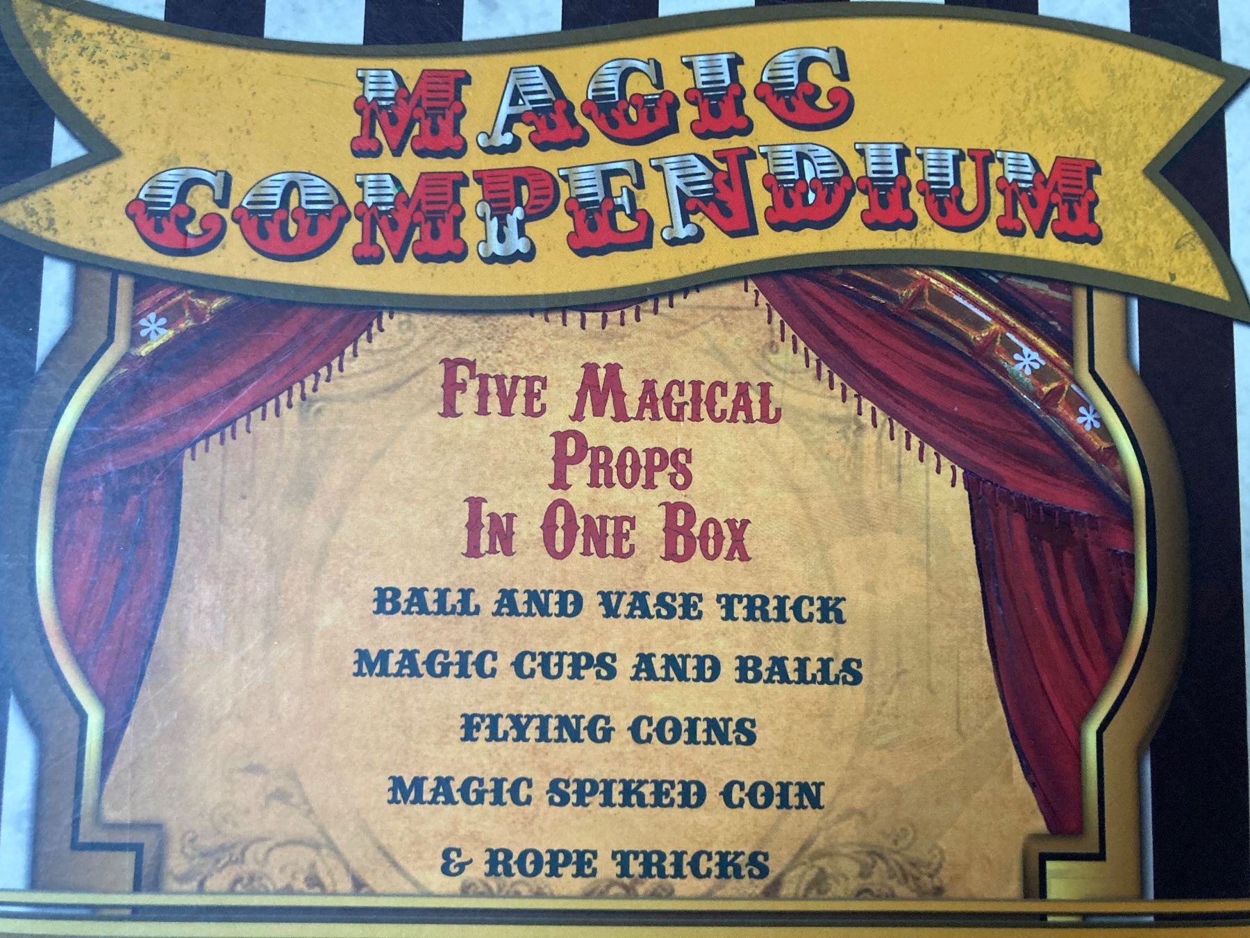 Spielzeuge: Magier-Set / Magic compendium / Zauberer-Set – Gebraucht aus Fislisbach von Happy_Day 2