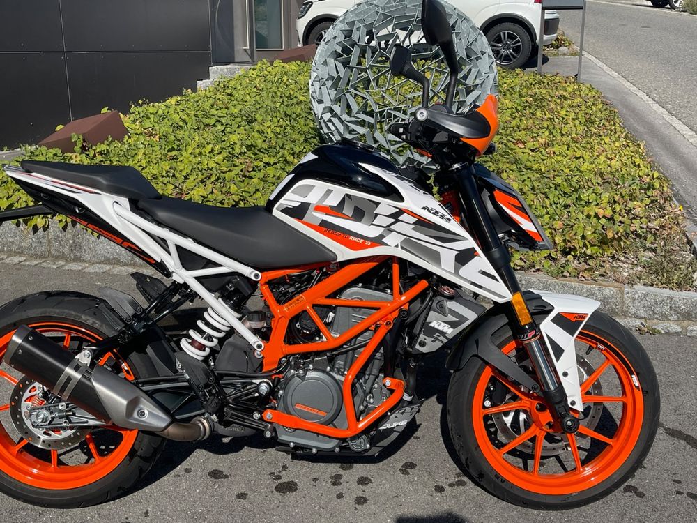 KTM Duke 390 mit vielen PowerParts und Extras zu verkaufen Kaufen auf