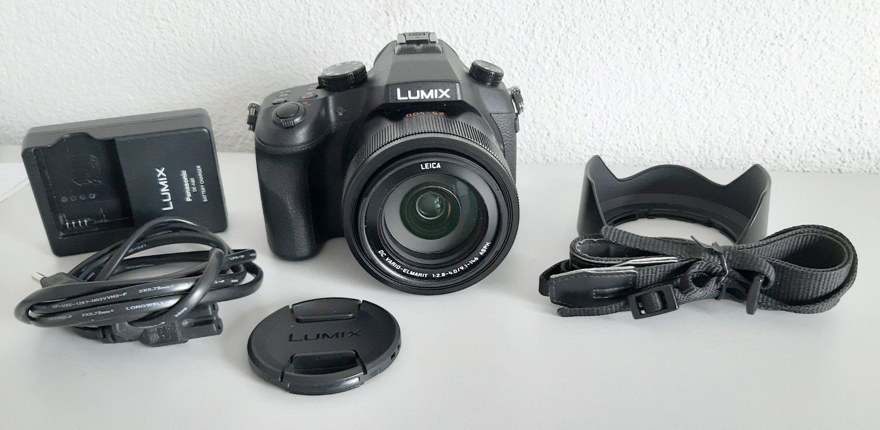 Panasonic Fotocamera: PANASONIC LUMIX FZ1000 SET – Usato da Zürich venduto da J2O