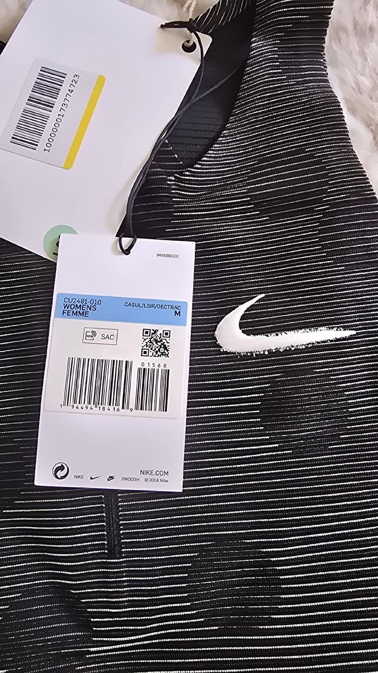Nike Top: nike x off White – Nuovo e nell'imballaggio originale da La Neuveville venduto da p.sto 1