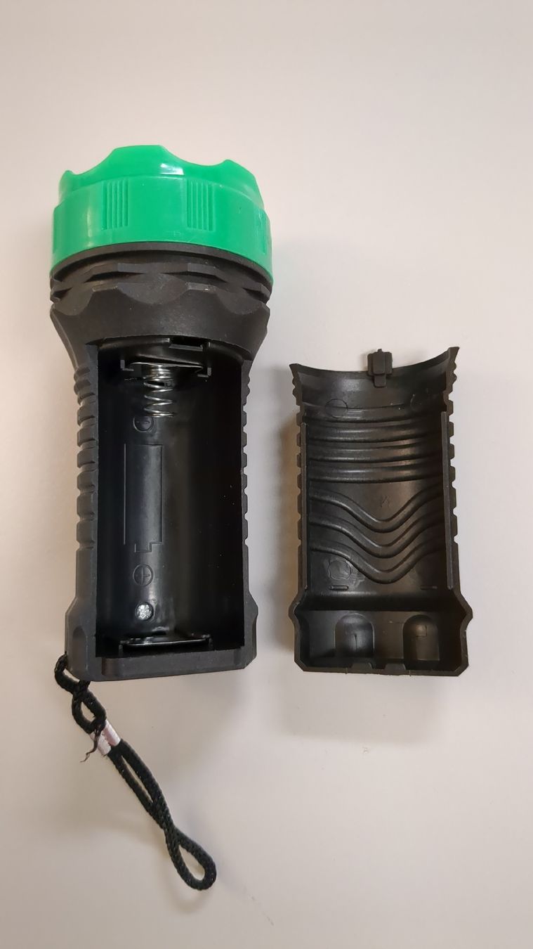 Lampen: 4x LED Taschenlampe – Neu (gemäss Beschreibung) aus Rüfenacht BE von swalin 1