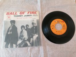 Tommy James And The Shondells – Ball Of Fire