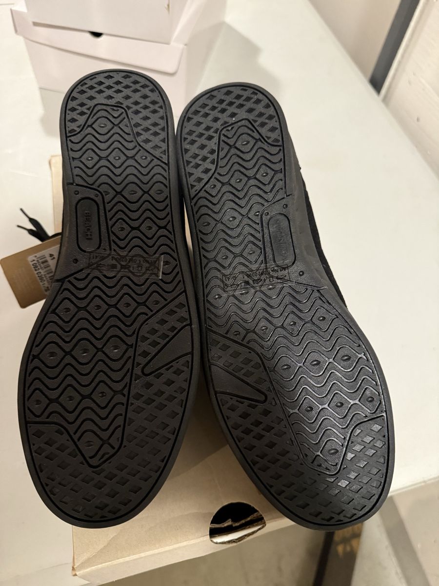 Esprit Scarpe da donna: Esprit Sneaker, Gr. 36, Schwarz, Neu – Nuovo e nell'imballaggio originale da Langenthal venduto da conenz 2