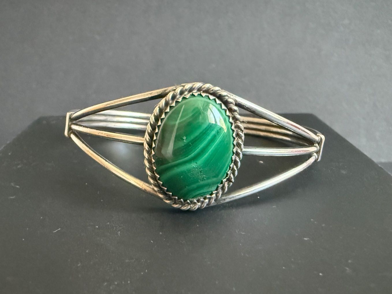 Armbänder & -reifen: Silber Armband mit Malachit 925 – Gebraucht aus Spiegel b. Bern von Rogger72