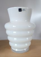 Arabia Finland Opalglas Vase – Vintage 1985