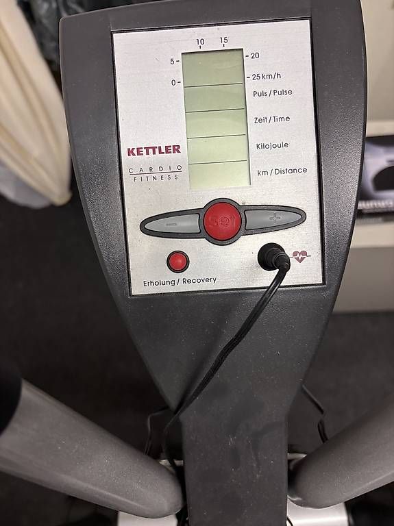 Vélos d'appartement: Kettler Crosstrainer Cardio – D'occasion à Felben-Wellhausen par franka58 1