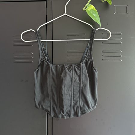 corset style top