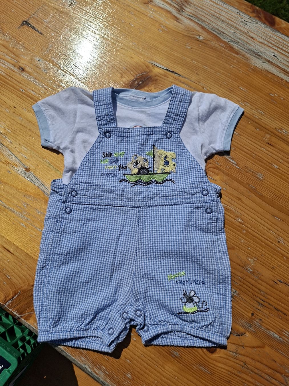 Lotti & Set di vestiti: Babykleider Mischpacket Grösse 56 – Usato da Russikon venduto da Eichhalde