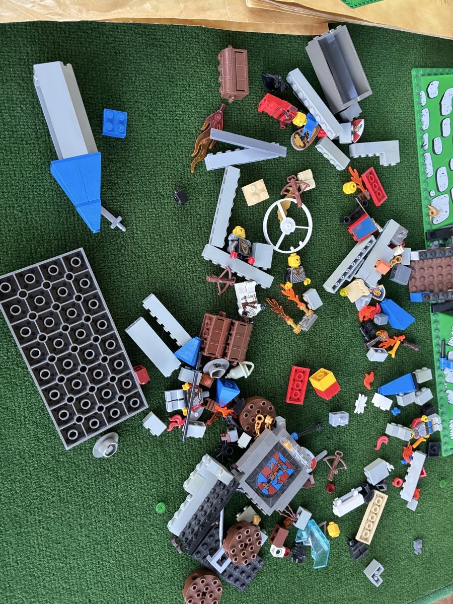 Lego Kit di costruzioni: Lego Burg – Usato da Schüpbach venduto da Tluky 6
