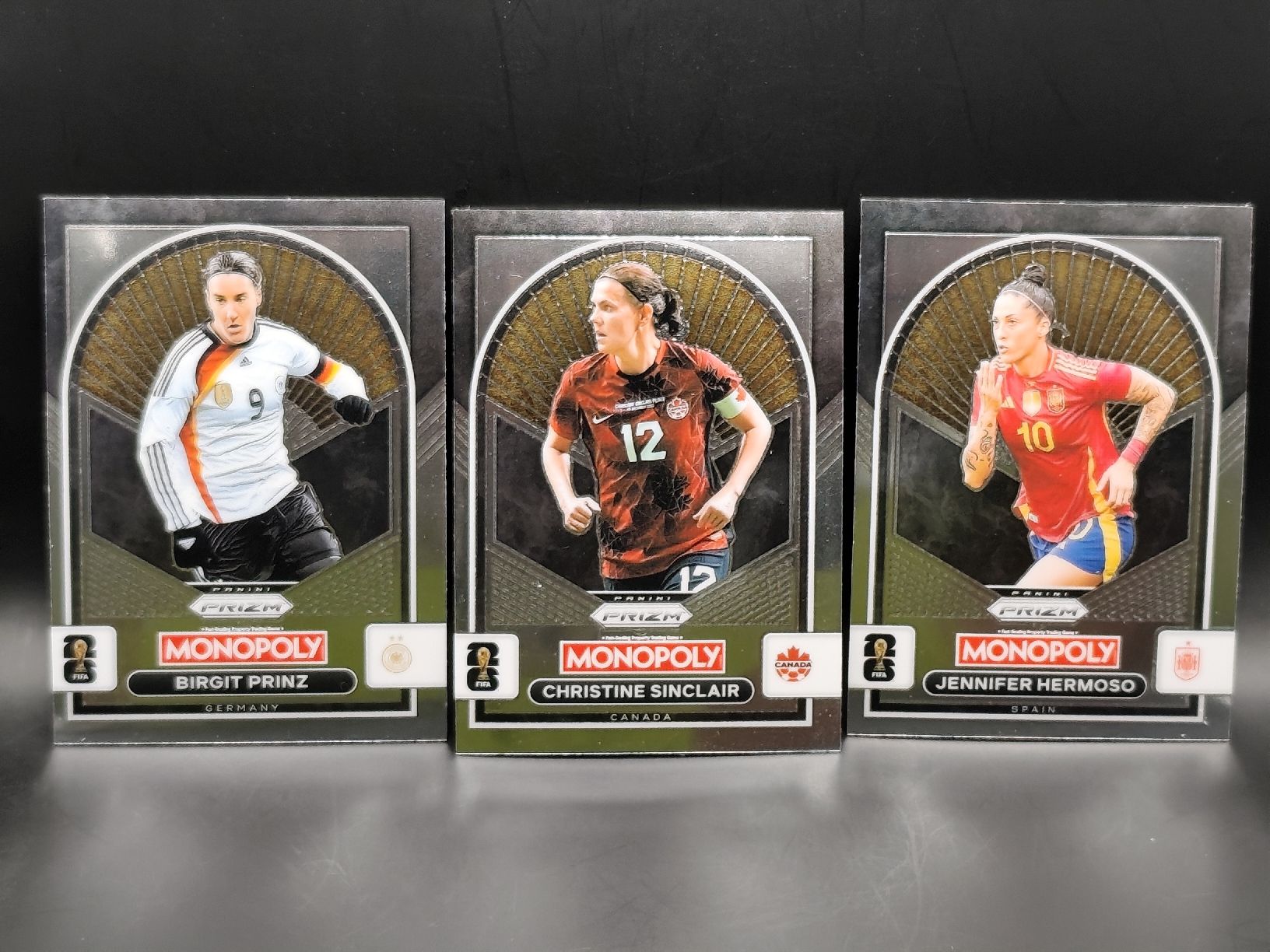 Panini Carte collezionabili: Prinz, Sinclair, Hermoso - Panini Prizm Monopoly - DE/CA/ESP – Usato da Ostermundigen venduto da DaCards