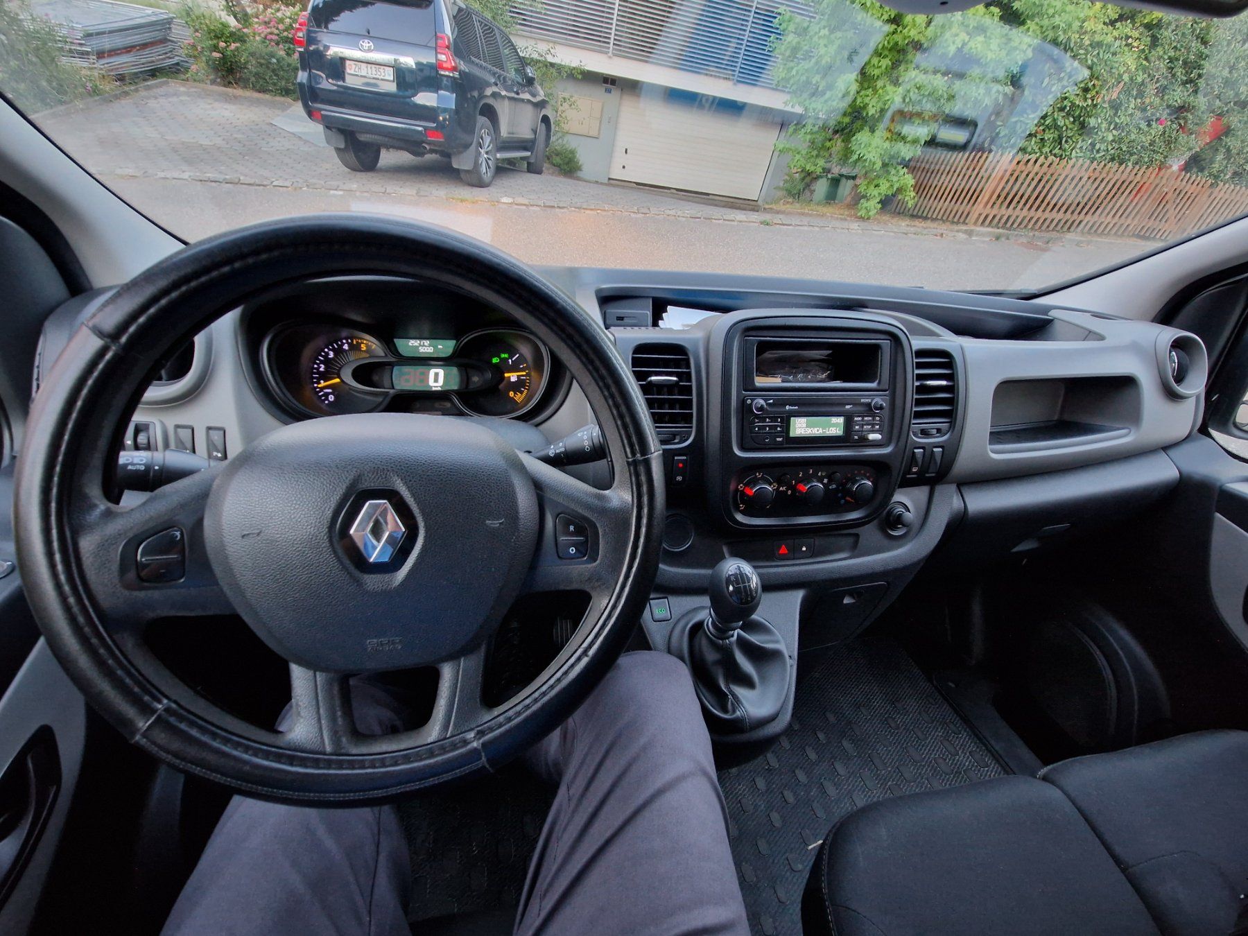 Renault Automobili: Renault Trafic dCi 140 – Usato da Killwangen venduto da Eco82 6