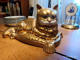 Deko Katze goldfarben mit Sockel guter Zustand