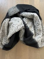 Warmer Schal Grau/Schwarz