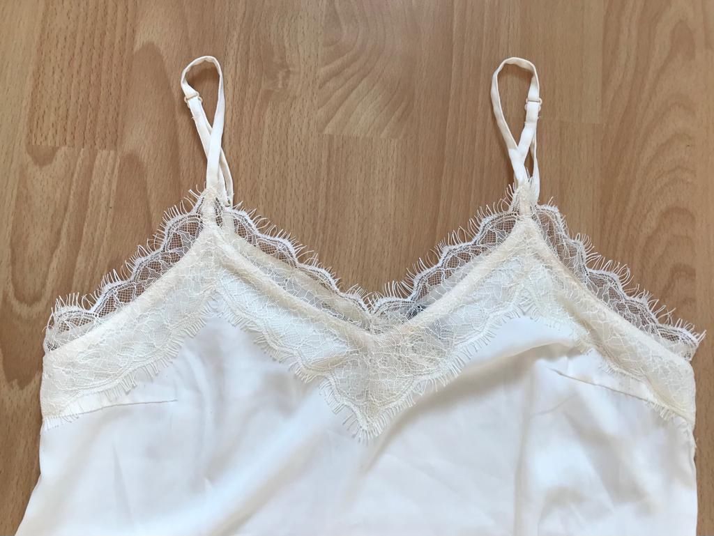 Vero Moda Top: Top weiss mit Spitze – Usato da Biel/Bienne venduto da SandraDG 1