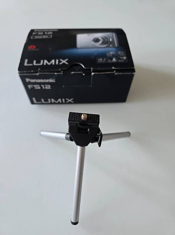Panasonic Fotocamera: Panasonic Lumix FS12 Digitalkamera – Usato da Thun venduto da Umd 2