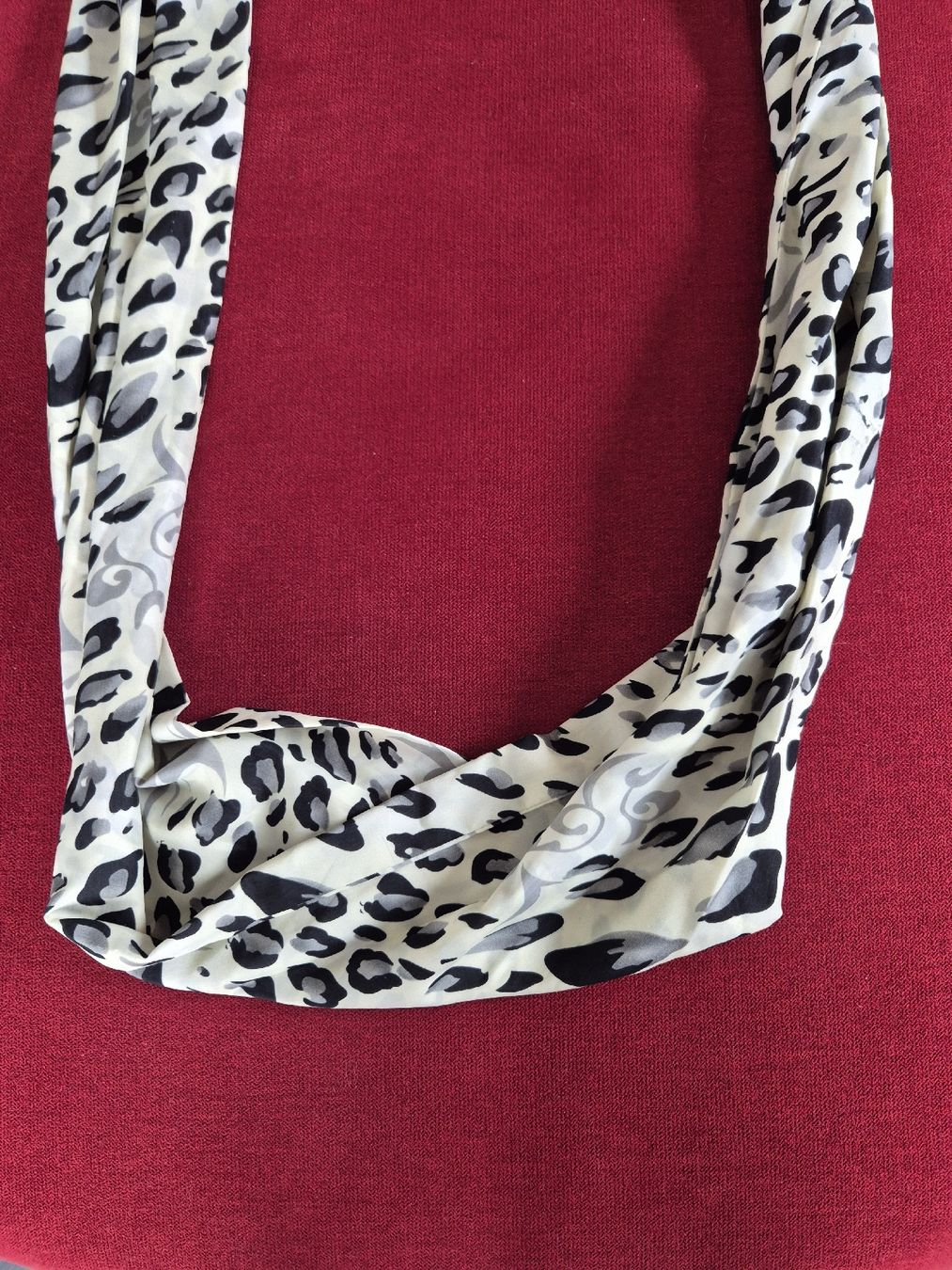 Foulards, Tücher & Schals: Schal – Gebraucht aus Würenlingen von kuh33 1