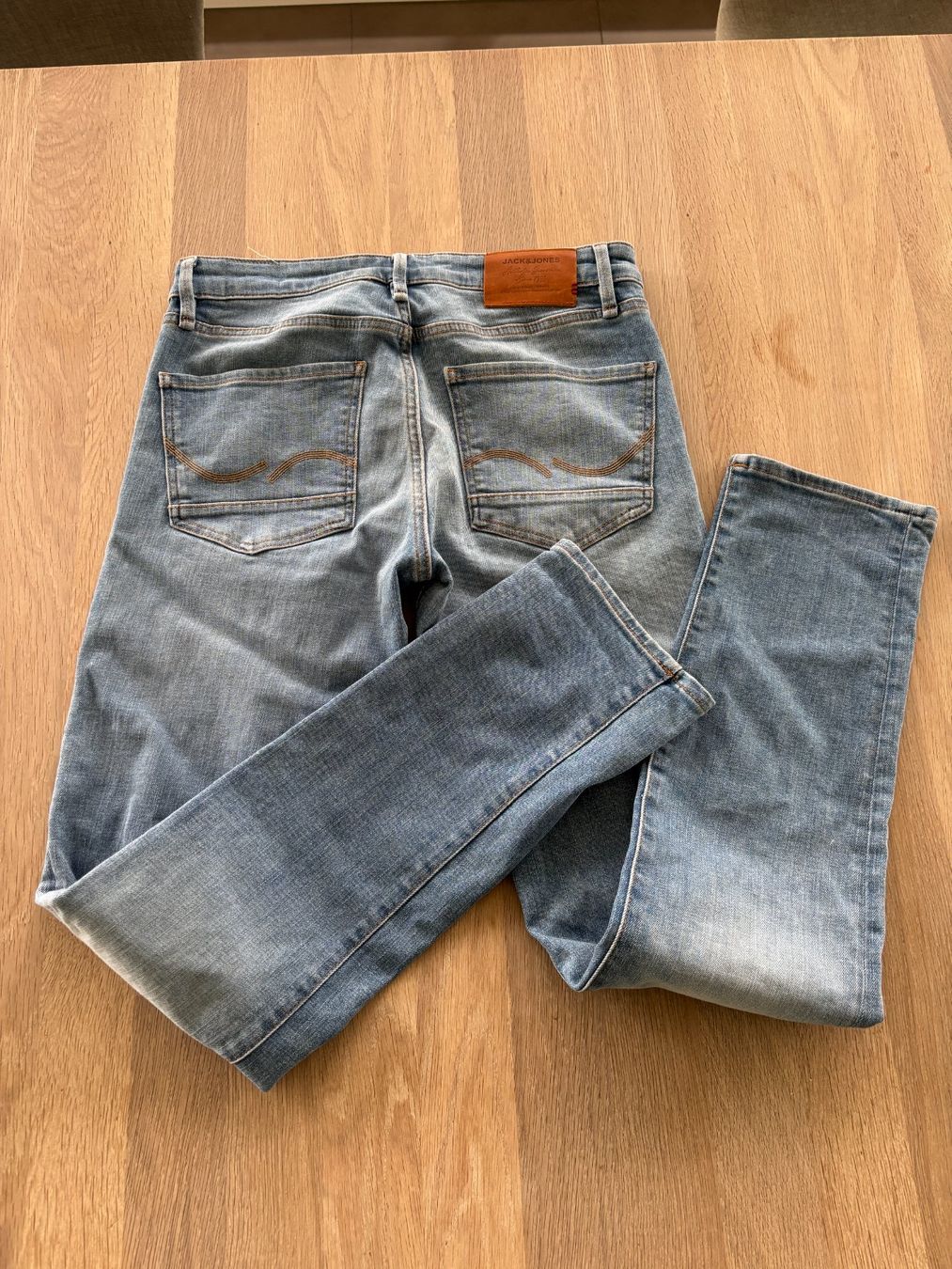 Jack & Jones Pantaloni: Jeans Jack & Jones Intelligence – Usato da Pully venduto da Fictikalli 1