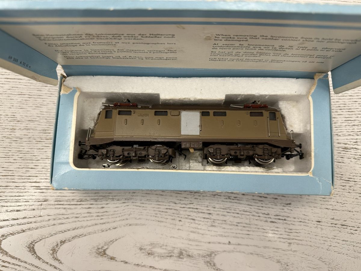 Märklin Modelleisenbahnen: Märklin 3035 FS BR 424 Breda OVP – Gebraucht aus Lupsingen von New-Haven 6