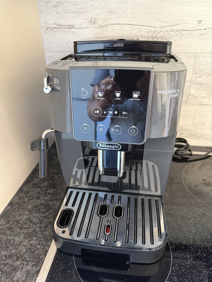 De'Longhi Macchine per caffè & Macchine per espresso: Kaffeemaschinen – Usato da Rothenburg venduto da Oleee 1