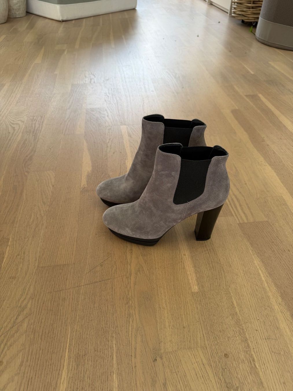 Hogan Chaussures femmes: Stiefelette Hogan – D'occasion à Horgen par ker_fz9z 1