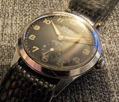 montre style militaire WEGA, année 40