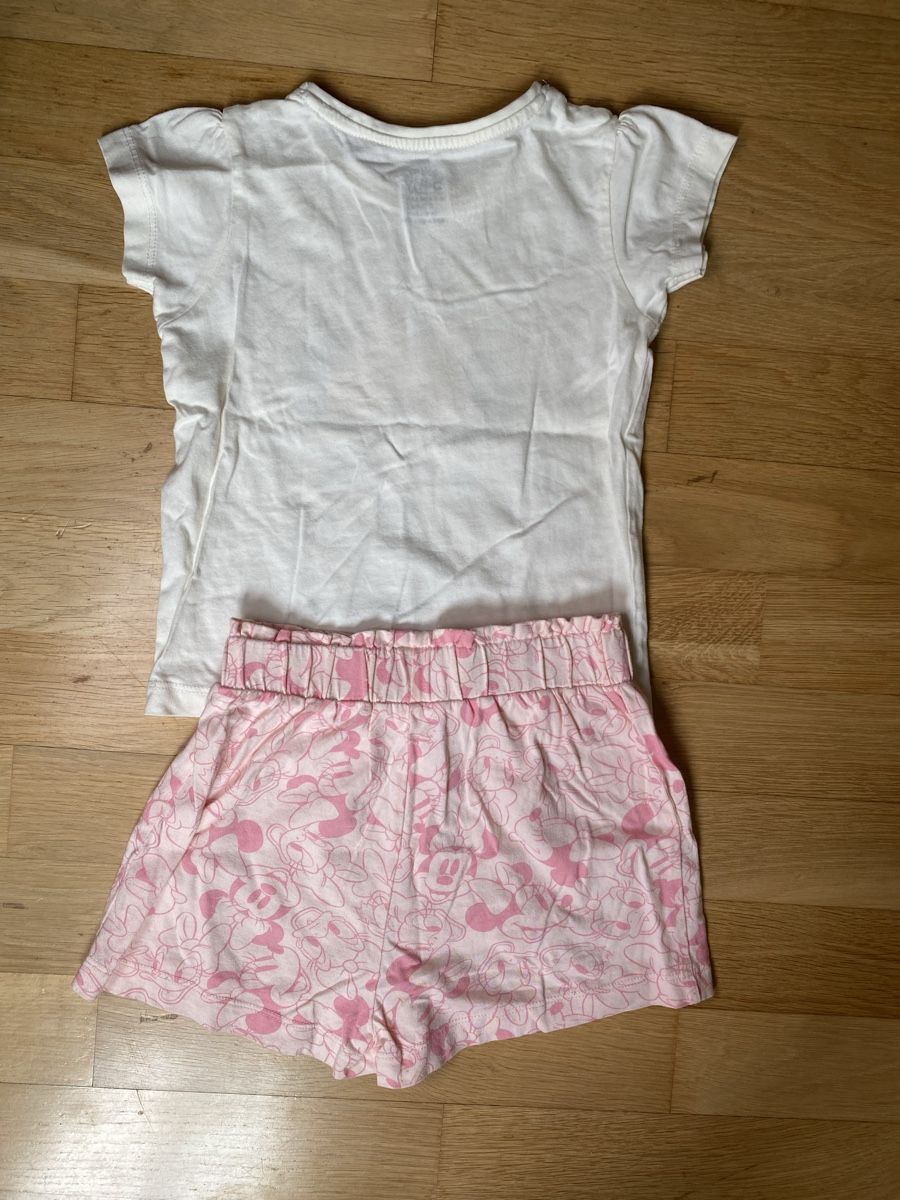 Primark Kleiderpakete & -sets: Kleinkind Set Pyjama Minnie Mouse von Primark 98 – Gebraucht aus Zürich von Mariaov 2