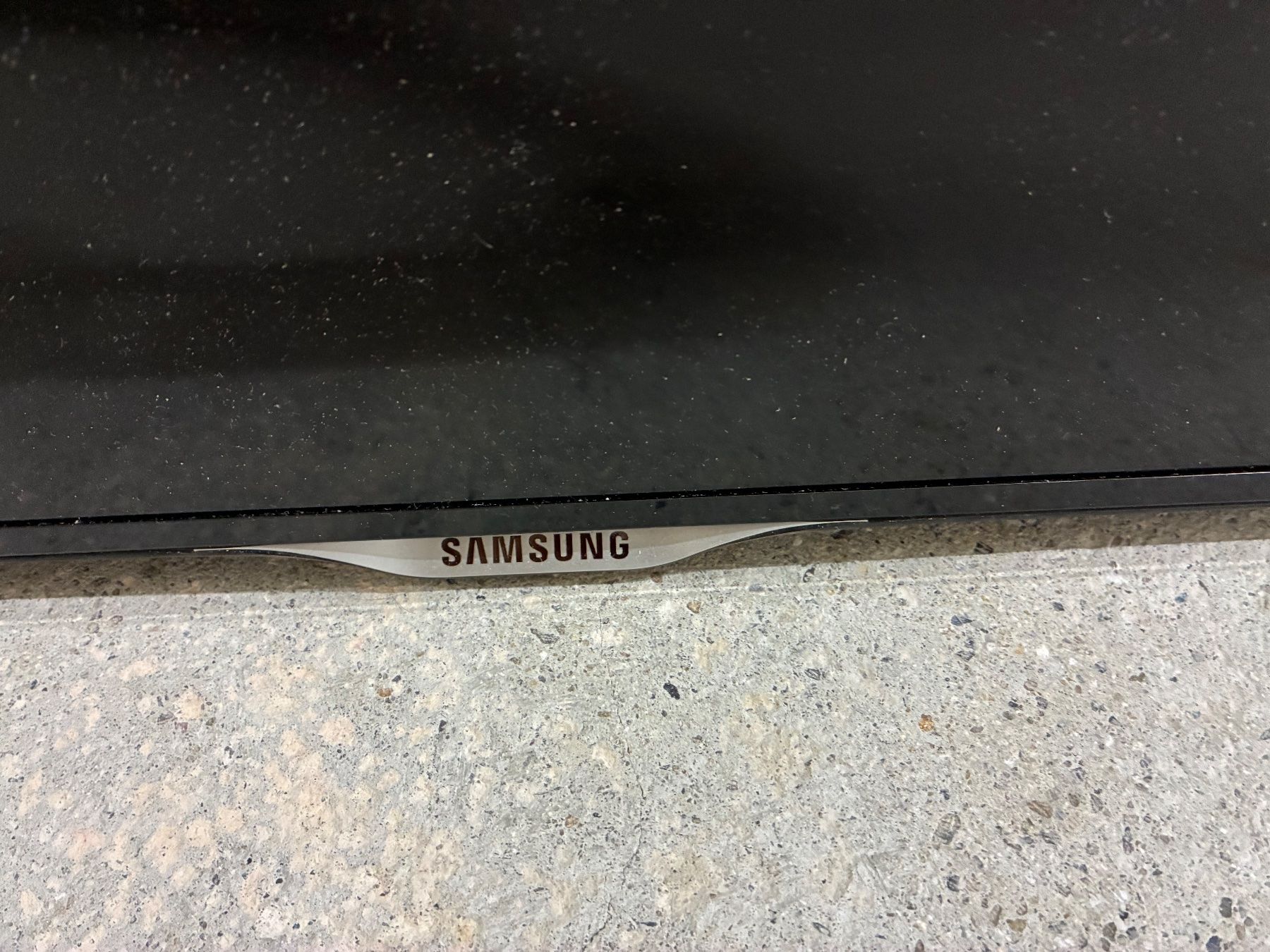 Samsung Fernseher: Samsung LCD 55 inch TV – Gebraucht aus Bern von Ce_See 5