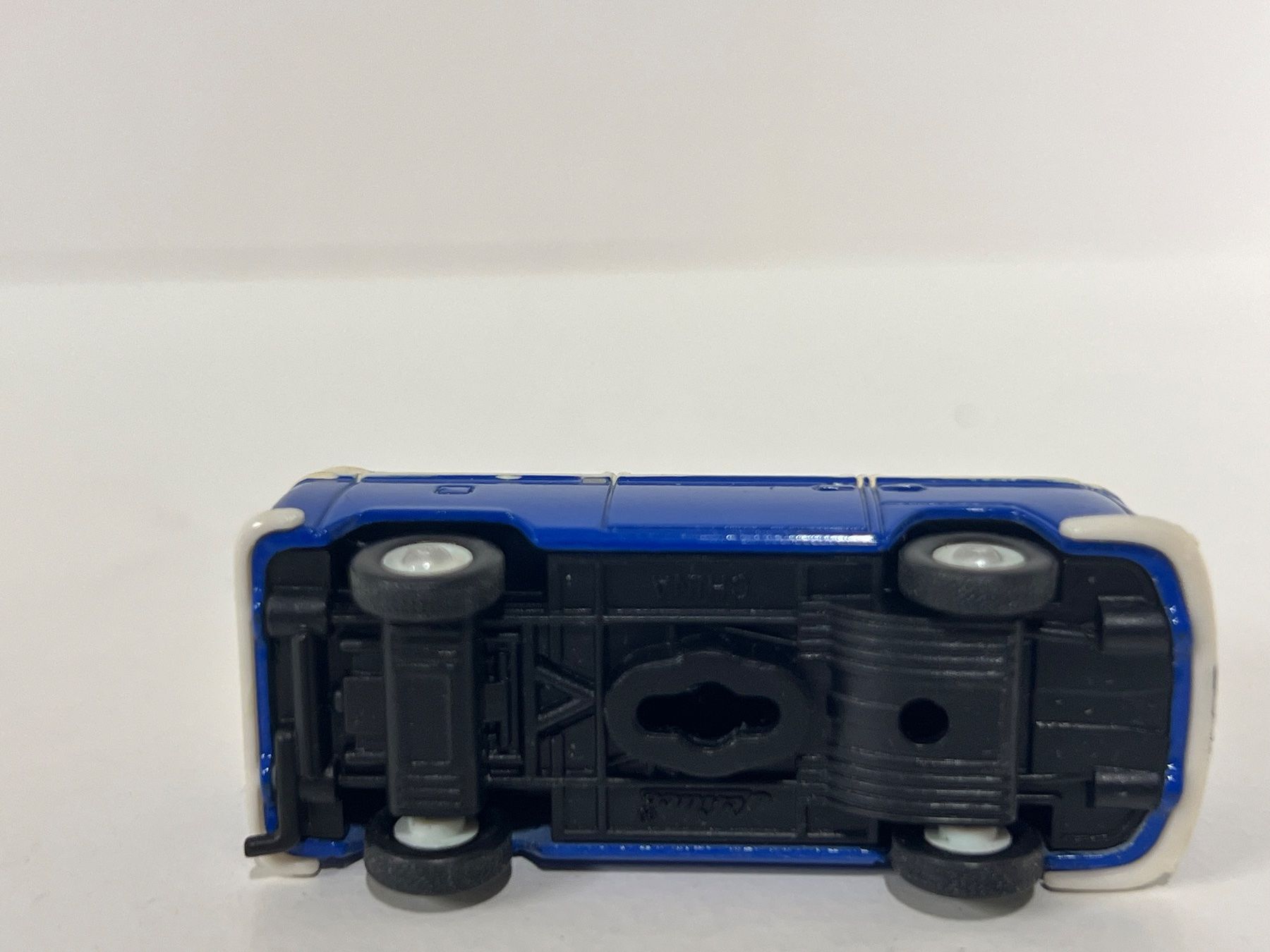 Schuco Modellini di ferrovie: VW T2 Schuco H0 Metall – Usato da Geroldswil venduto da TopTrain54 4
