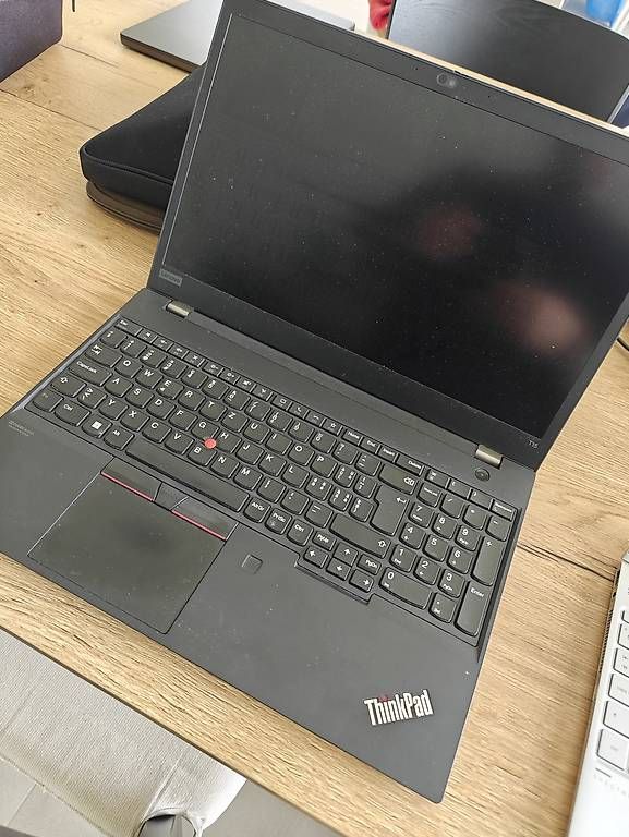 Lenovo Notebooks: Lenovo ThinkPAd T15 – Gebraucht aus Allschwil von mrweb