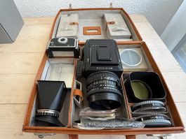 Hasselblad 501 CM Mittelformat Kamera mit Zubehör Set!