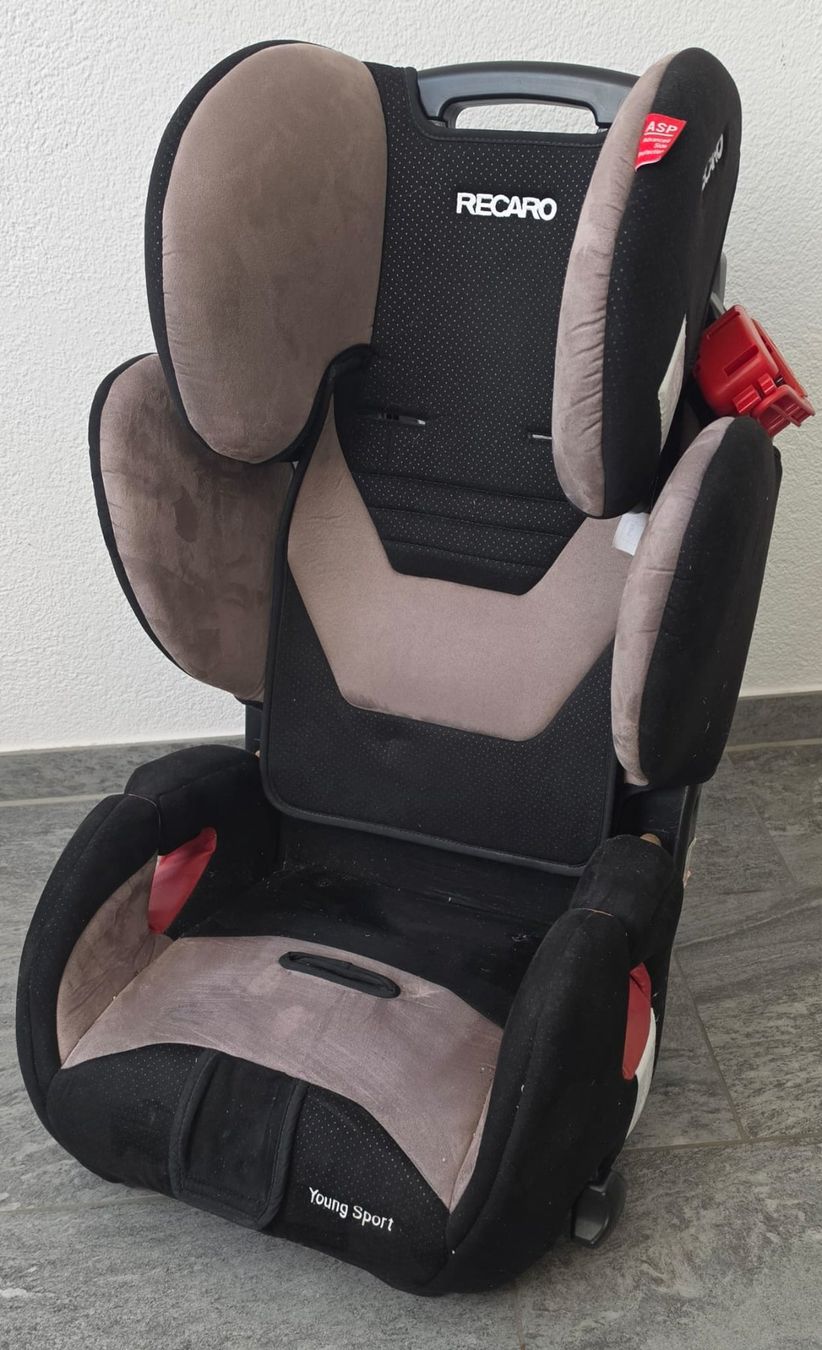 Recaro Seggiolini per auto: Kinderautositz – Usato da Steckborn venduto da mettem77