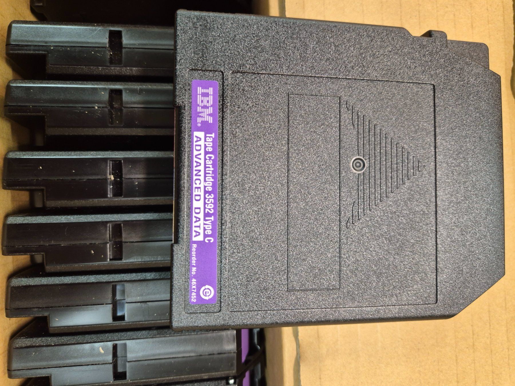 IBM PC: IBM Tape Cartridge 3592 Type C (advanced data) – Nuovo e nell'imballaggio originale da Oberdiessbach venduto da Lanilouisa